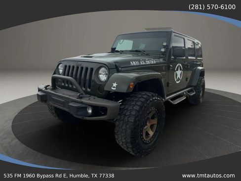 Used 2016 Jeep Wrangler Unlimited Sahara AWD/4WD image 2