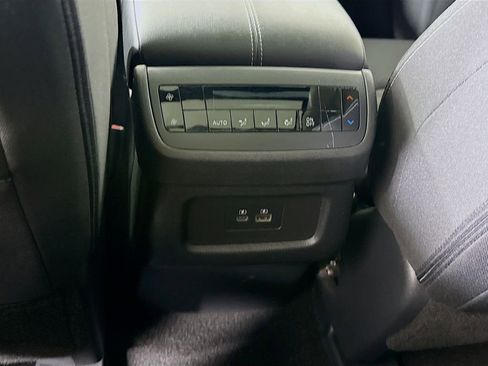 Certified 2023 Nissan Pathfinder SV w/ SV Premium Package AWD/4WD image 28