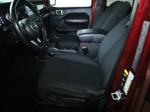 Used 2021 Jeep Wrangler Unlimited Sport AWD/4WD image 18