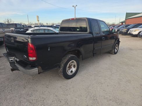Used 1999 Ford F150 XLT image 3