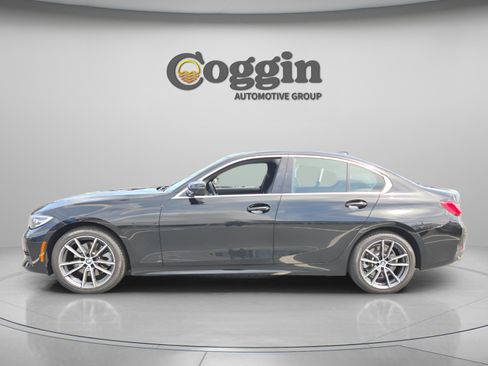 Used 2019 BMW 330i xDrive Sedan w/ Driving Assistance Package image 2