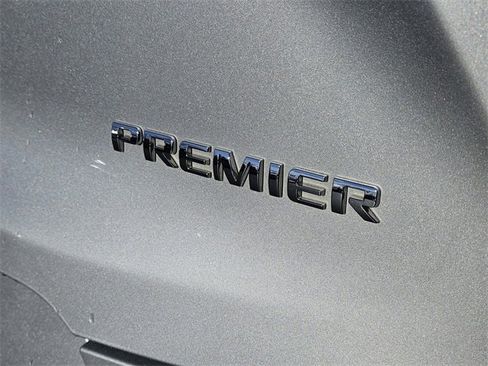 Used 2021 Chevrolet Blazer Premier w/ Driver Confidence II Package image 14