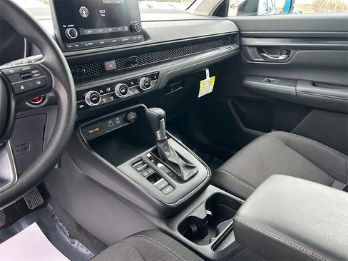 Used 2025 Honda CR-V EX image 11