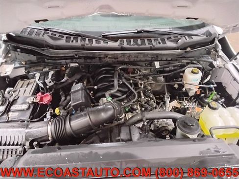 Used 2023 Ford F250 XL w/ Snow Plow Prep Package AWD/4WD image 9