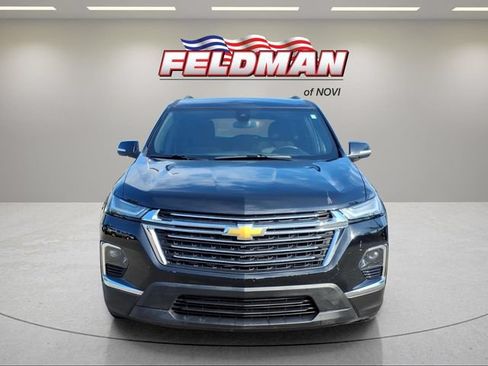 Used 2023 Chevrolet Traverse LT FWD image 9
