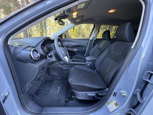 Used 2021 Nissan Kicks SV w/ Interior Electronics Package image 15