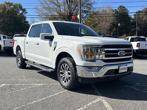 Used 2021 Ford F150 Lariat w/ Equipment Group 501A Mid image 3