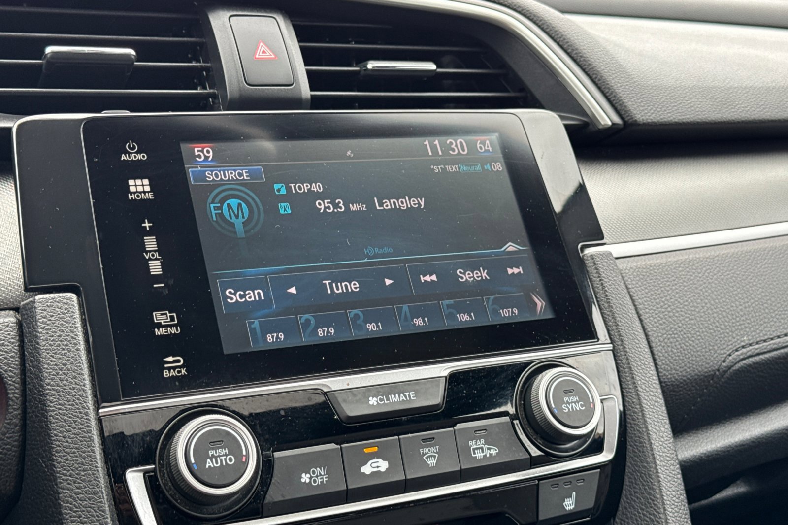 Used 2018 Honda Civic EX-L image 18