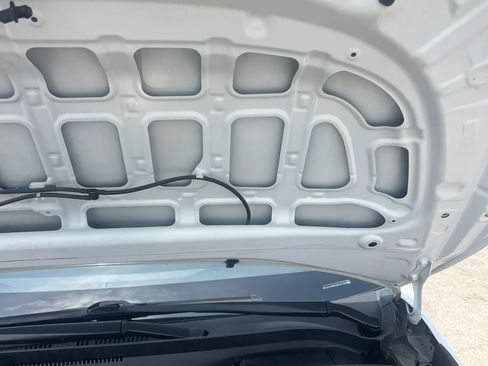 Used 2022 Toyota Corolla LE FWD image 16