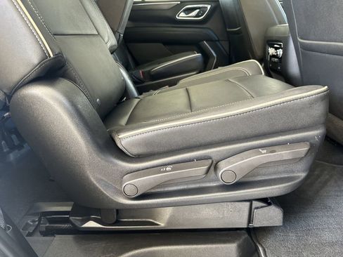 Certified 2023 GMC Yukon SLT image 44