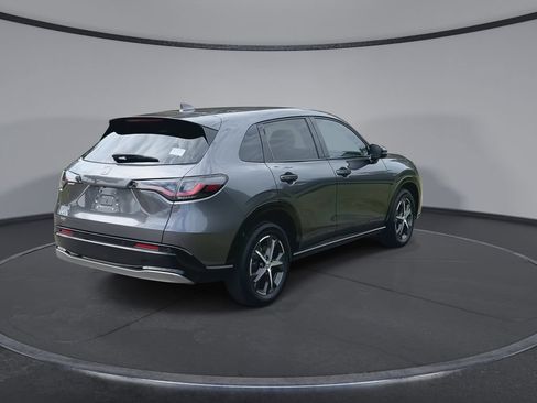 Used 2024 Honda HR-V EX-L image 8