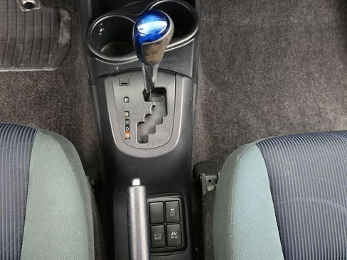 Used 2015 Toyota Prius C Four image 23