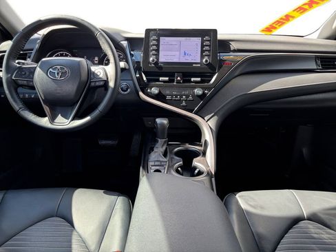Used 2024 Toyota Camry SE w/ Cold Weather Package AWD/4WD image 14