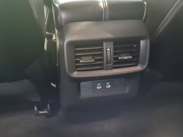 Used 2025 Nissan Murano SL AWD/4WD image 19
