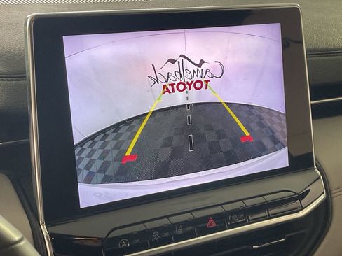 Used 2025 Jeep Compass Limited image 16