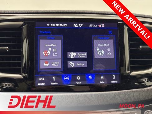 Used 2019 Chrysler Pacifica Touring-L w/ Advanced Safetytec Group image 33