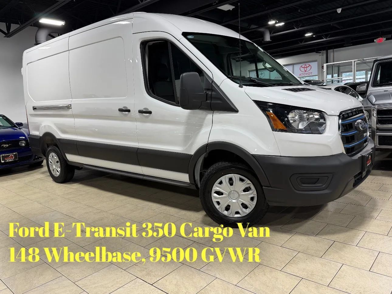 Used 2023 Ford E-Transit Medium Roof RWD image 1