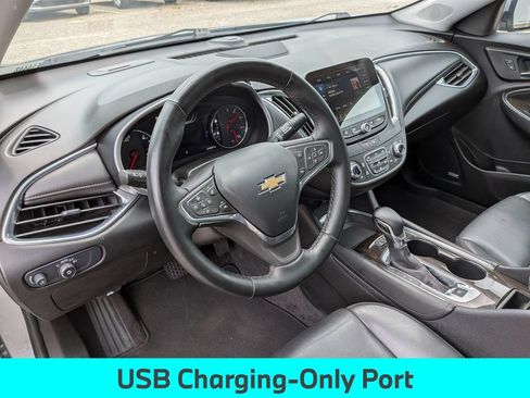 Used 2024 Chevrolet Malibu LT FWD image 32