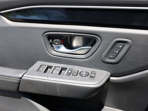 Used 2025 Honda Pilot Touring image 40