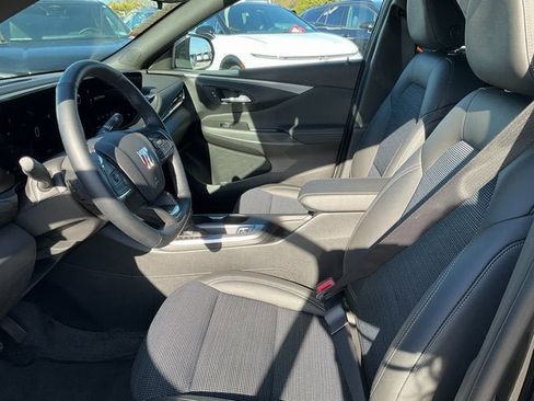 New 2025 Buick Envista Preferred w/ Convenience I Package image 2