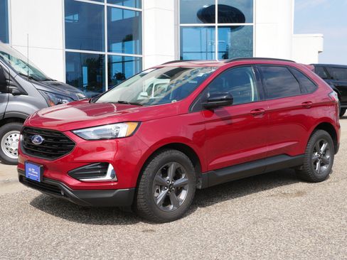 Used 2023 Ford Edge SEL w/ Sport Appearance Package AWD/4WD image 25