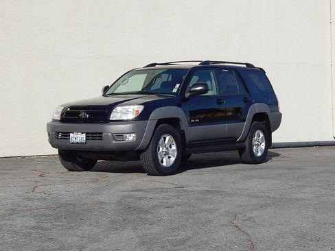 Used 2003 Toyota 4Runner SR5 image 1