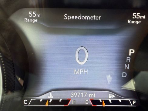 Used 2021 Jeep Cherokee Limited image 27