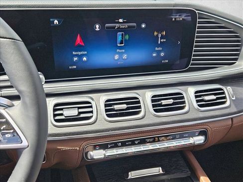 Used 2025 Mercedes-Benz GLE 350 4MATIC image 12