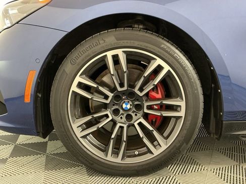 Certified 2025 BMW 530i w/ M Sport Package RWD image 32