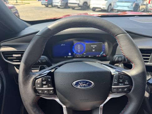 Used 2023 Ford Explorer ST w/ Technology Package AWD/4WD image 21