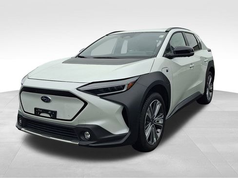 Used 2024 Subaru Solterra Limited image 3