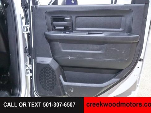 Used 2024 RAM 3500 Tradesman w/ Chrome Appearance Group AWD/4WD image 46