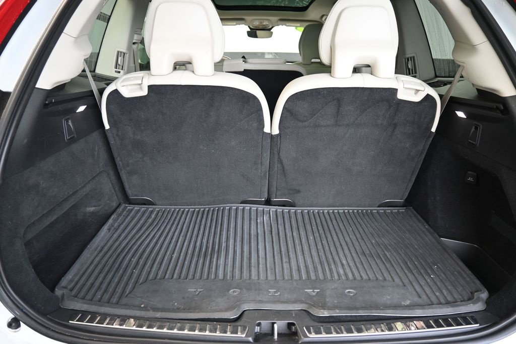 Used 2023 Volvo XC90 B6 Plus w/ Protection Package Premier AWD/4WD image 21