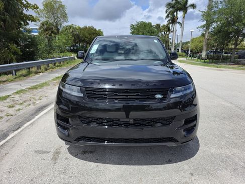 New 2026 Land Rover Range Rover Sport SE AWD/4WD image 8