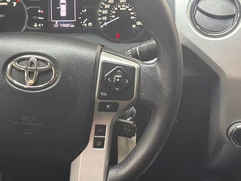 Used 2019 Toyota Tundra SR5 w/ SR5 Upgrade Package AWD/4WD image 19