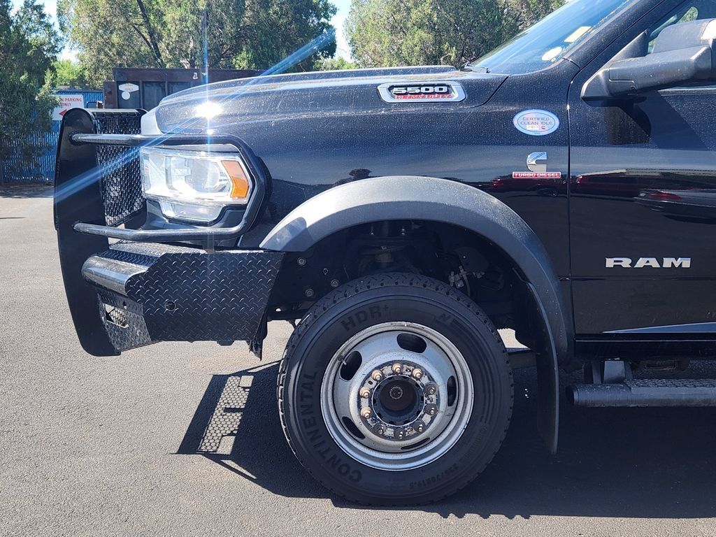 Used 2022 RAM 5500 Tradesman w/ Max Tow Package AWD/4WD image 9