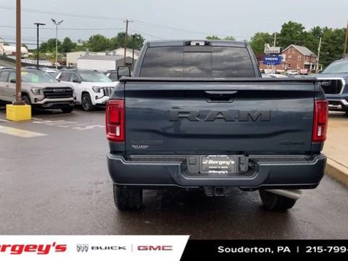 Used 2025 RAM 2500 Laramie AWD/4WD image 9