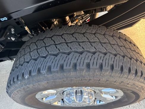 Used 2024 Ford F250 King Ranch w/ Chrome Package image 19