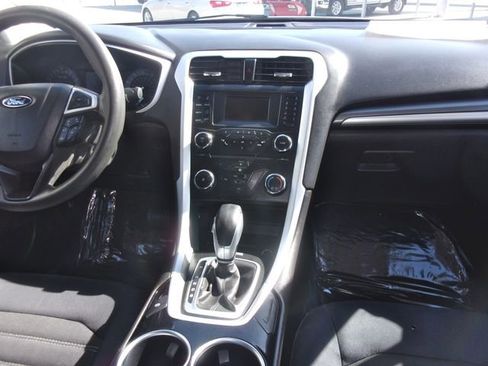 Used 2013 Ford Fusion SE image 13