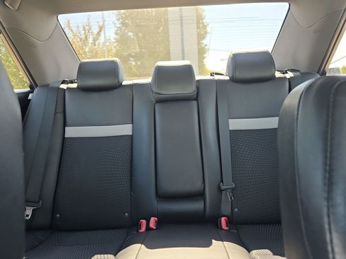 Used 2012 Toyota Camry SE FWD image 40