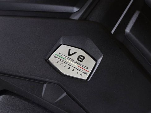 Used 2019 Lamborghini Urus image 31