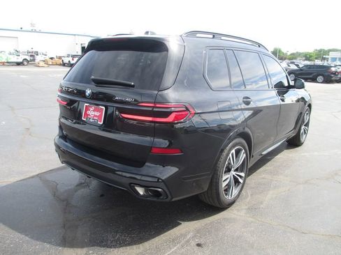 Used 2025 BMW X7 xDrive40i w/ M Sport Package AWD/4WD image 7