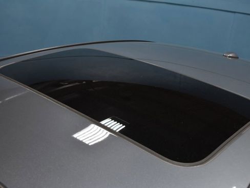 Used 2012 Nissan Altima 2.5 SL w/ Technology Pkg image 23