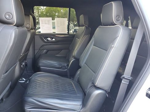 Used 2022 Chevrolet Tahoe Premier image 18