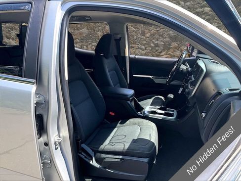 Used 2018 Chevrolet Colorado LT w/ LT Convenience Package AWD/4WD image 7