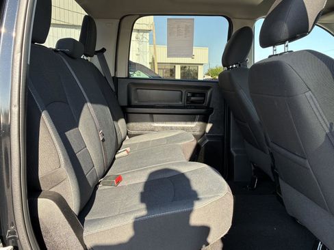 Used 2024 Toyota Highlander LE image 15