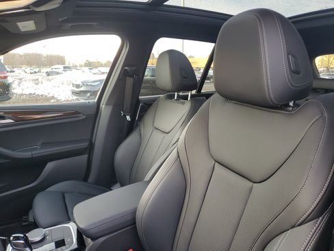 Certified 2024 BMW X3 xDrive30i w/ Premium Package image 7