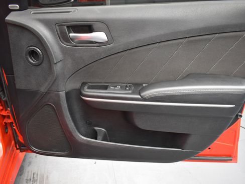 Used 2020 Dodge Charger Scat Pack RWD image 14