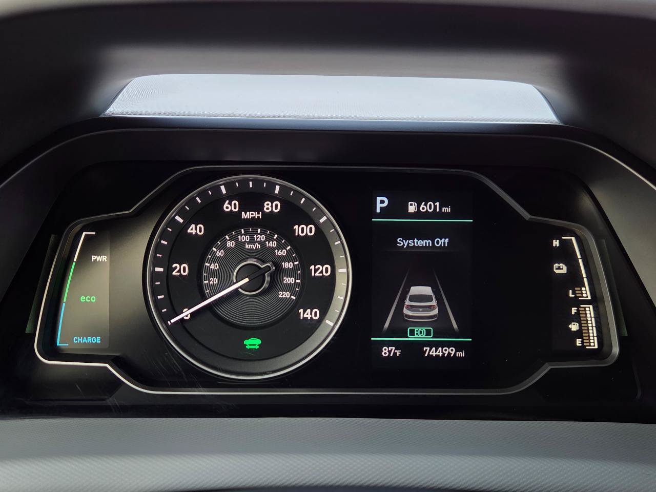 Used 2020 Hyundai Ioniq Blue FWD image 3