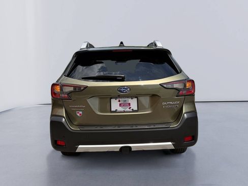 Certified 2025 Subaru Outback Touring XT AWD/4WD image 4